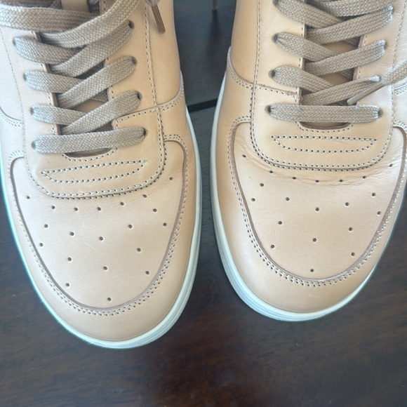 100% authentic Louis Vuitton sneakers - Picture 8 of 9